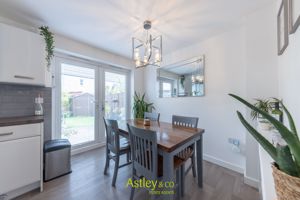 dining- click for photo gallery